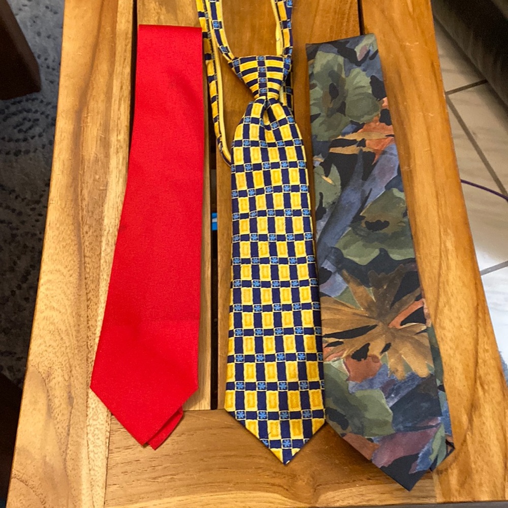 Boys Ties Qty 3